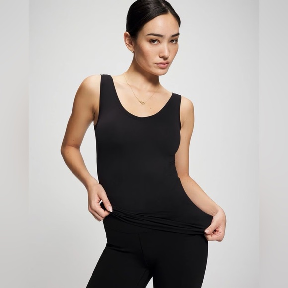 Soma Tops - Soma seamfree turnaround tank black size small NWT